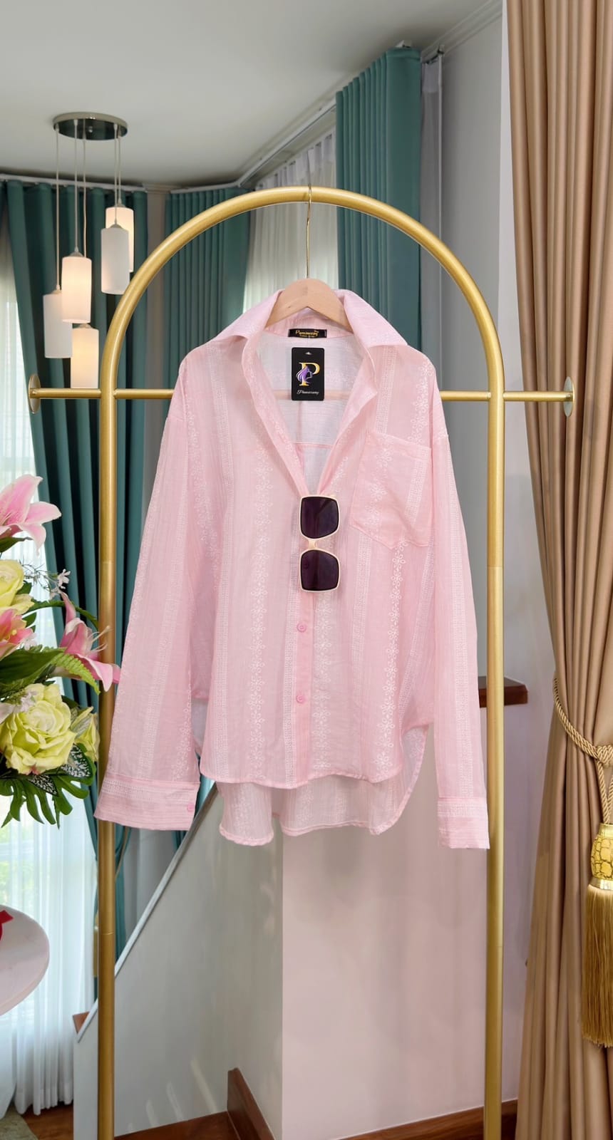 The "Chic & Detailed" shirt