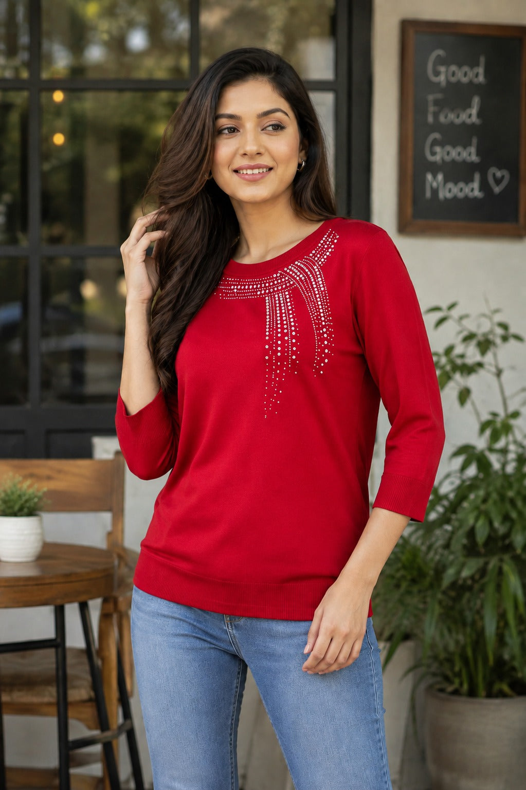 Women’s Embellished Neckline Fine Knit top
