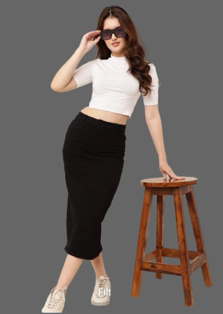 Chic Black denim skirts