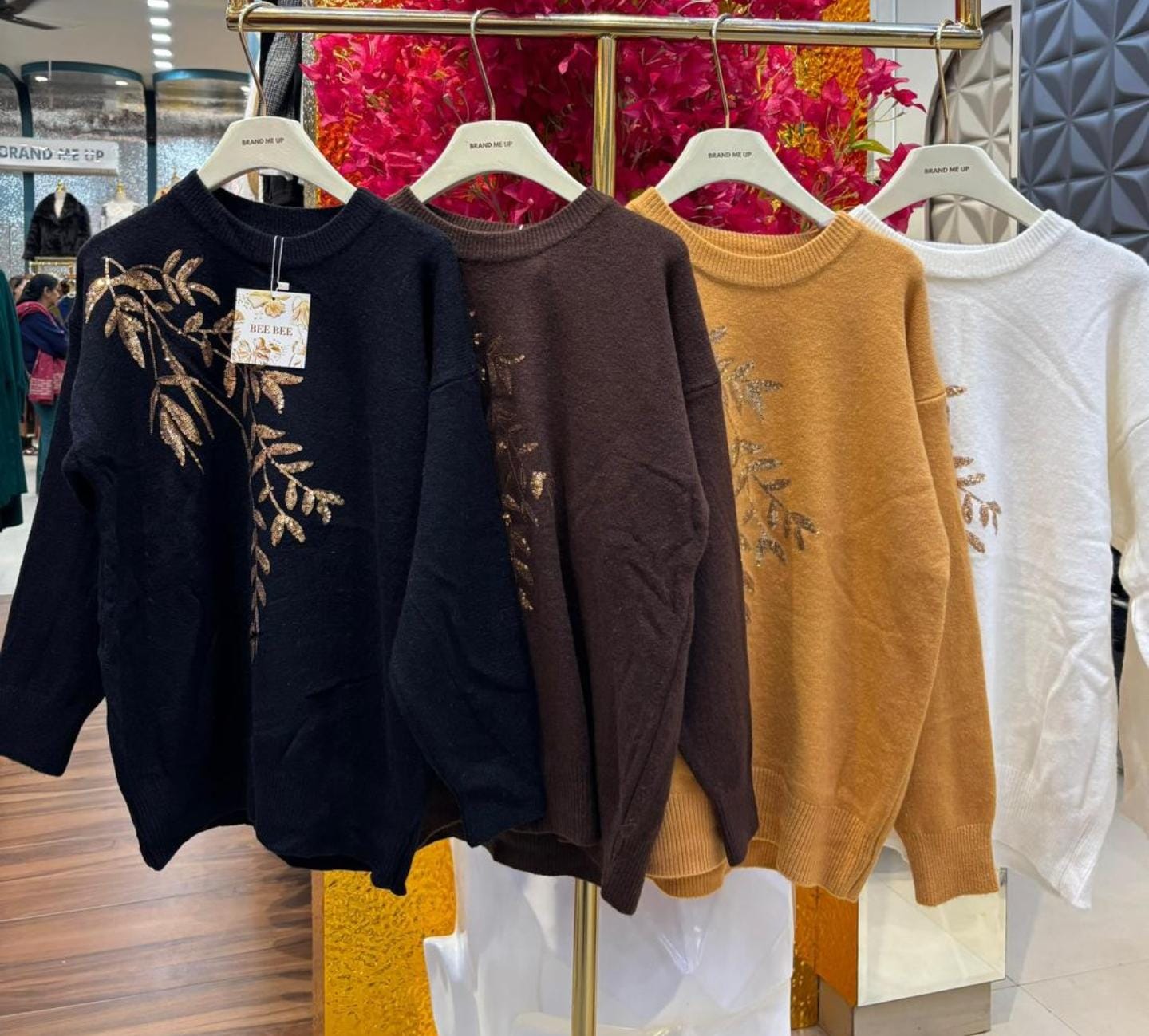 Elegant Sequence Leaf Embroidery Sweater Top