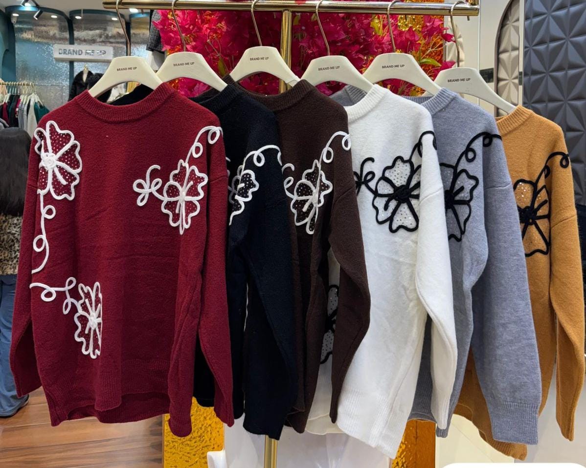 Cozy Knit with White Outline Detail