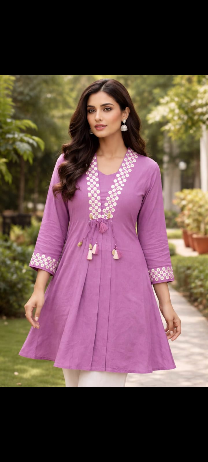 The Boho-Chic Mirror & Shell Detailed Kurti
