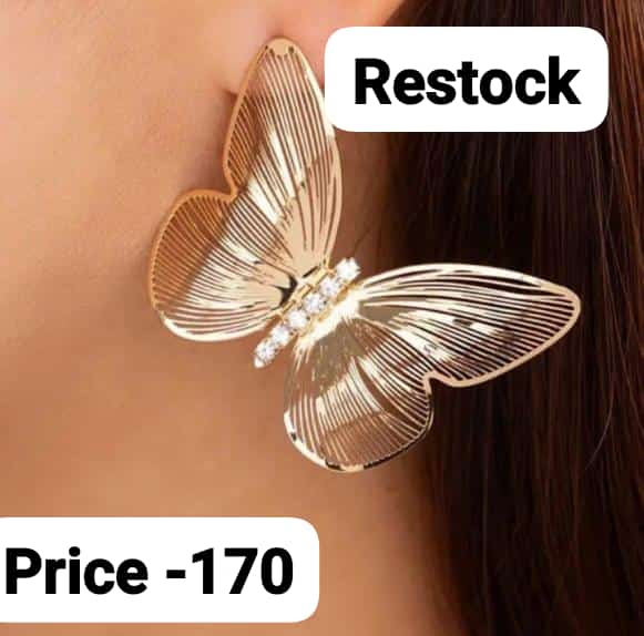 "Butterfly Bliss: Elegant & Korean-Inspired Earrings!"