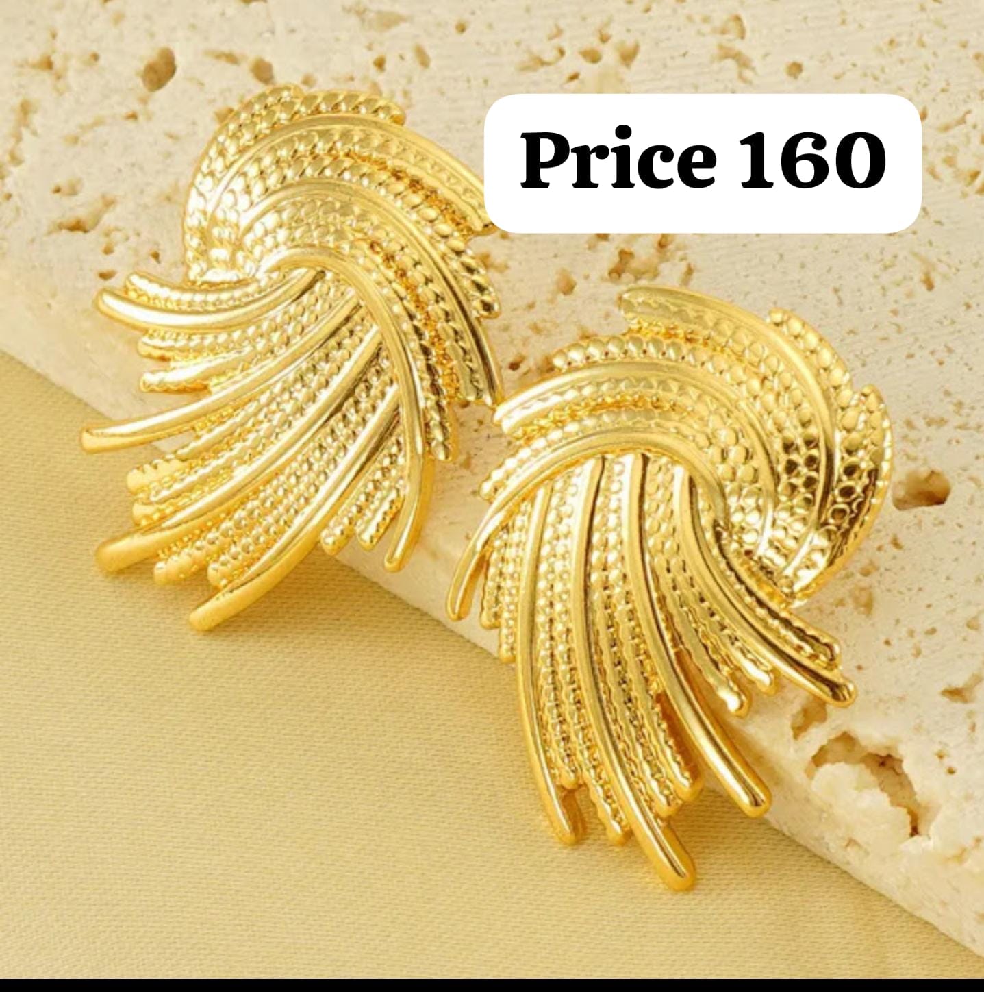 Stylish Swirl Gold Earrings – Affordable Luxury