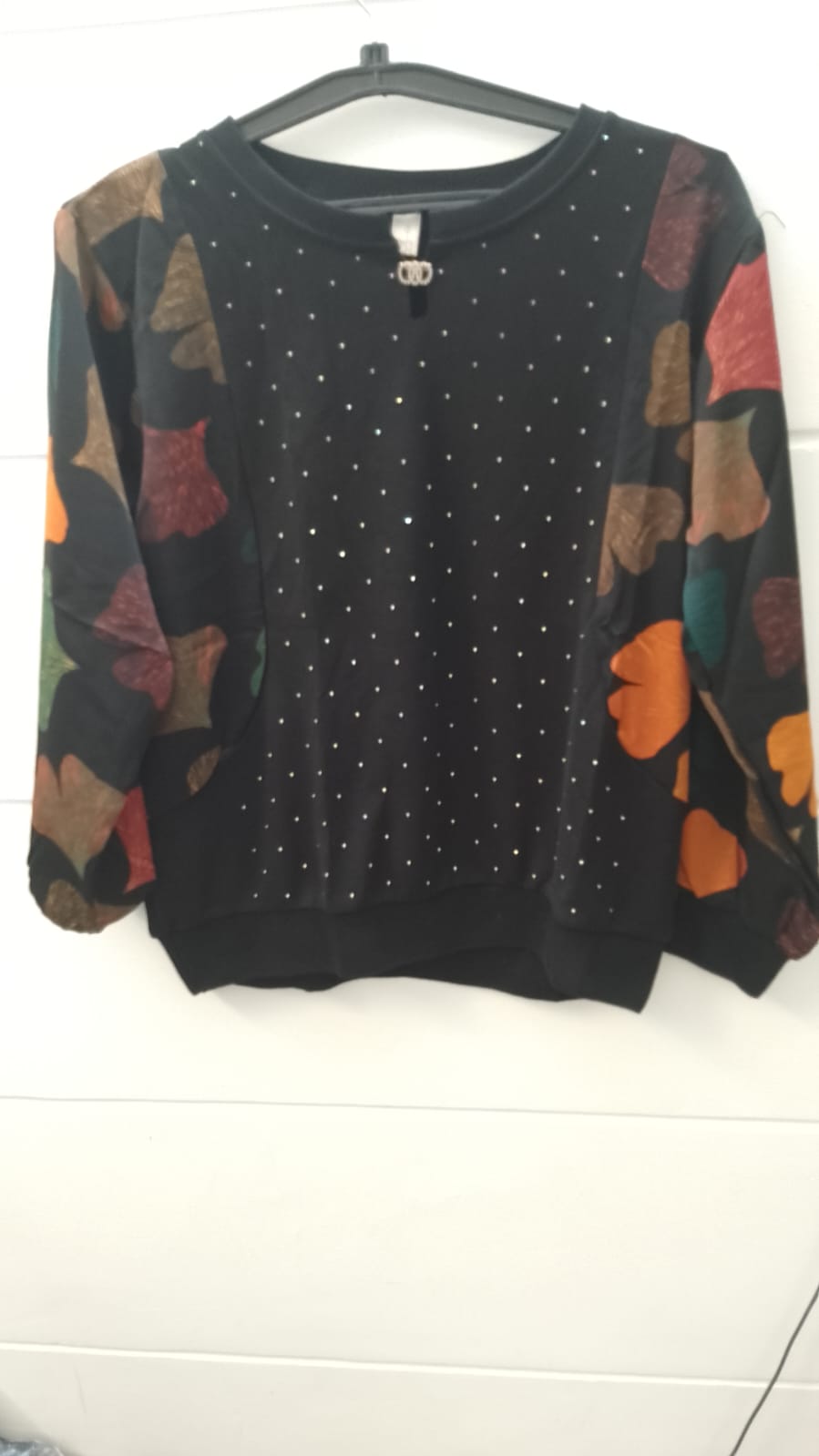 Statement Sleeves for Statement Queens"