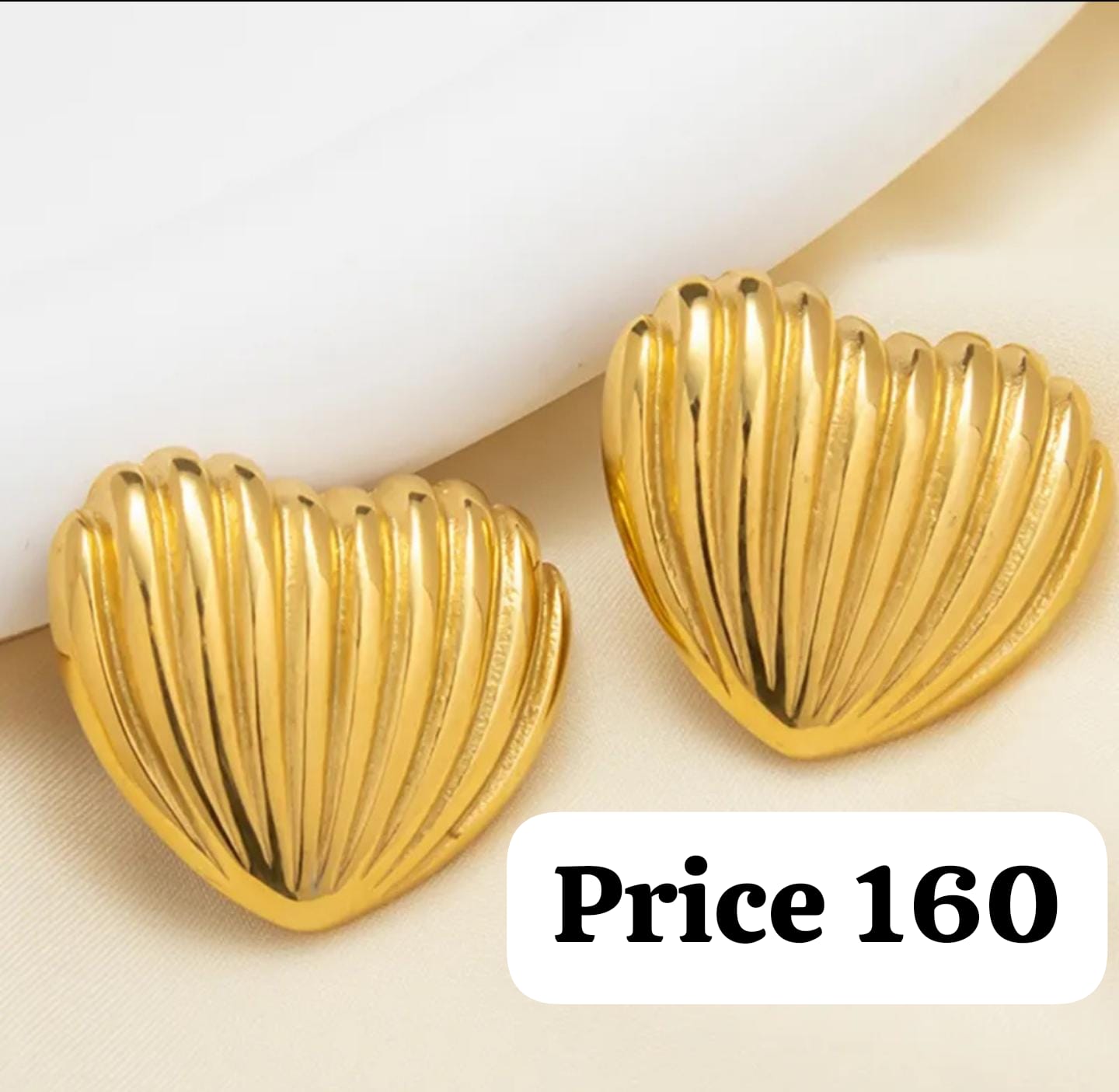 Gold-Toned Seashell Earrings