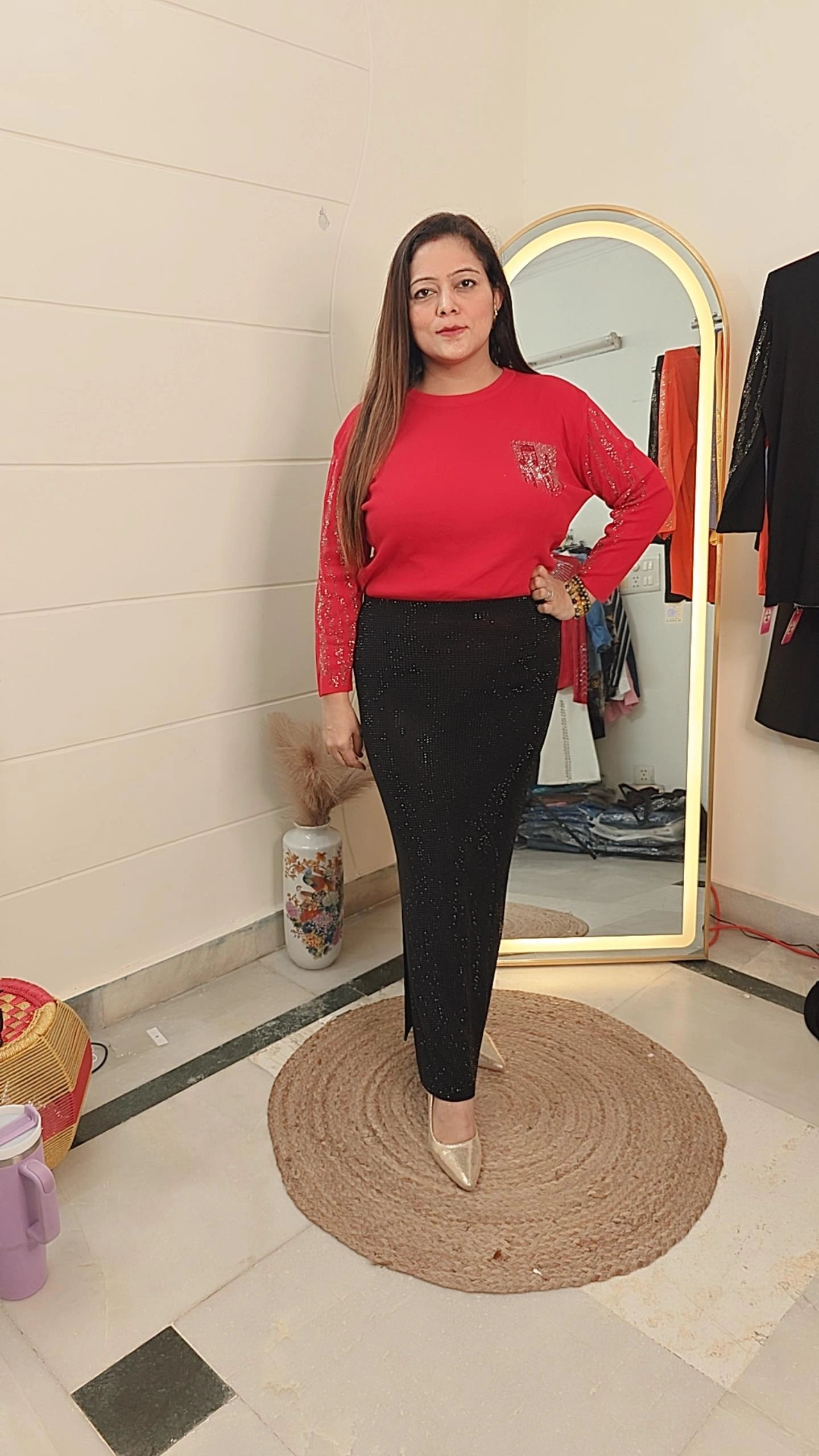 Embellished knitted statement top perfect for party look ..