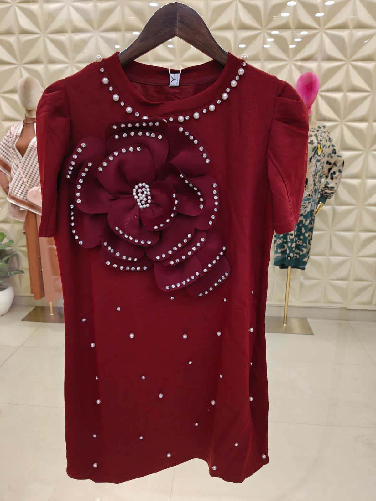 Elegant Pearl-Embellished Dress with 3D Floral Design
