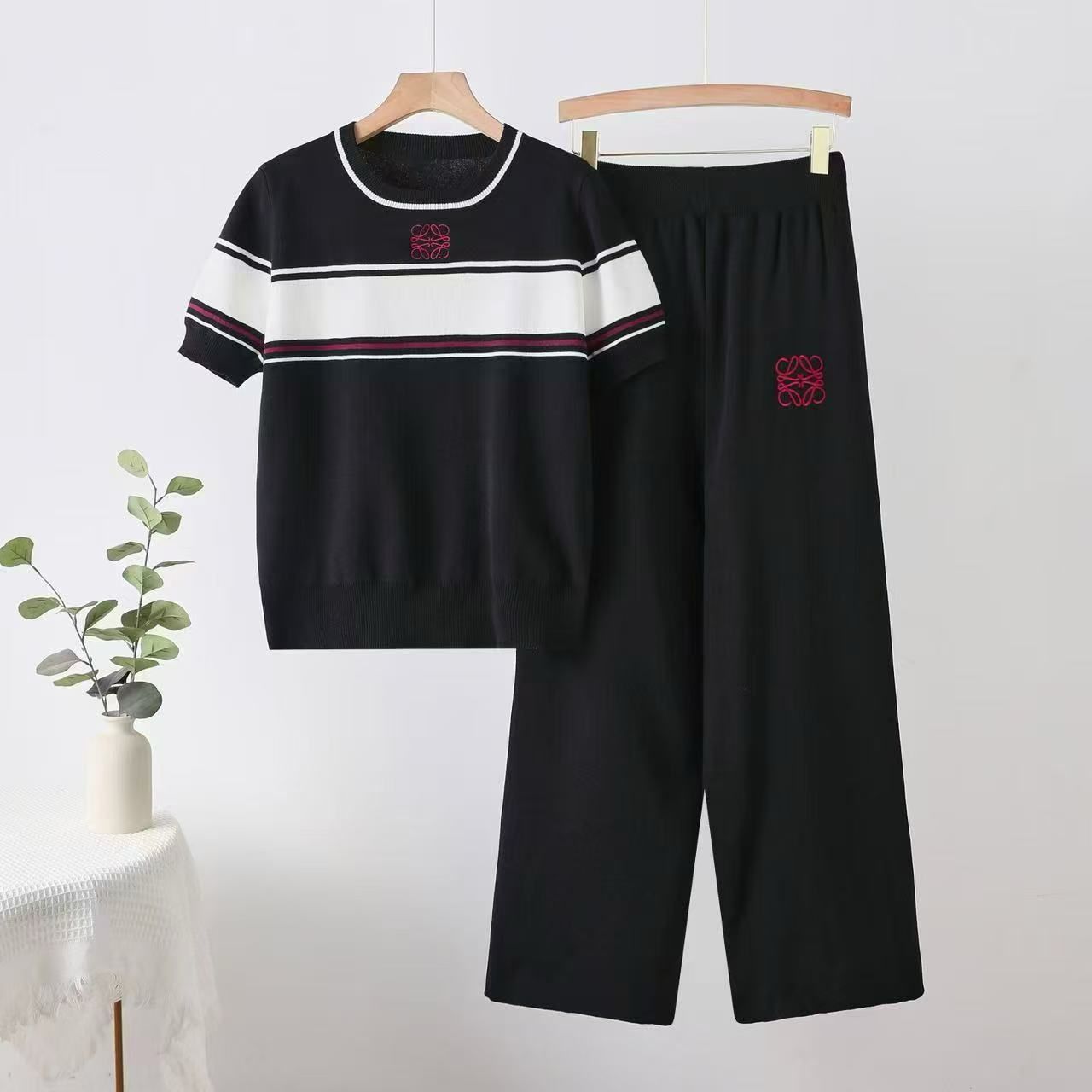 Chic Summer Coord Set with Bold Black Stripes - Effortless Elegance"
