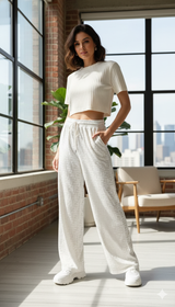 Luxe Lounger: The Velvet Bottom